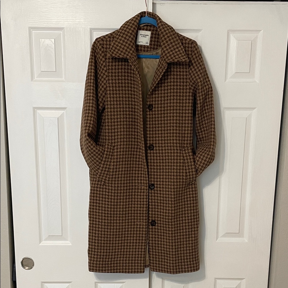 Abercrombie & Fitch Tan Houndstooth Jacket